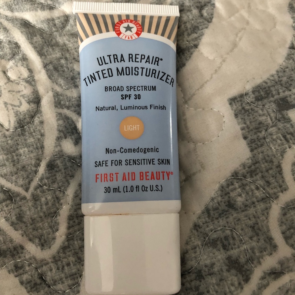 First Aid Beauty Tinted Moisturizer